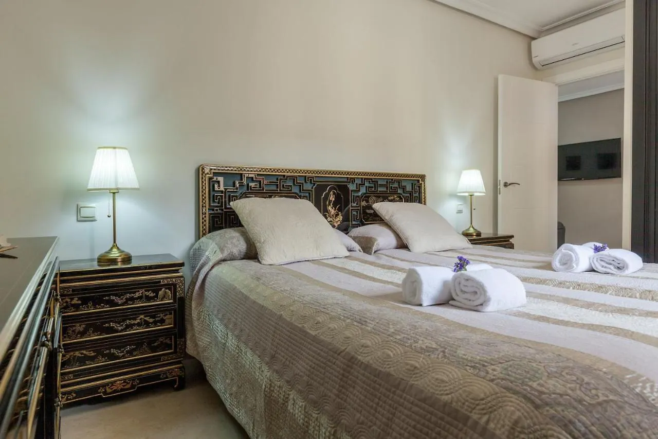 Apartamento Calle Sierpes Seville Apartment