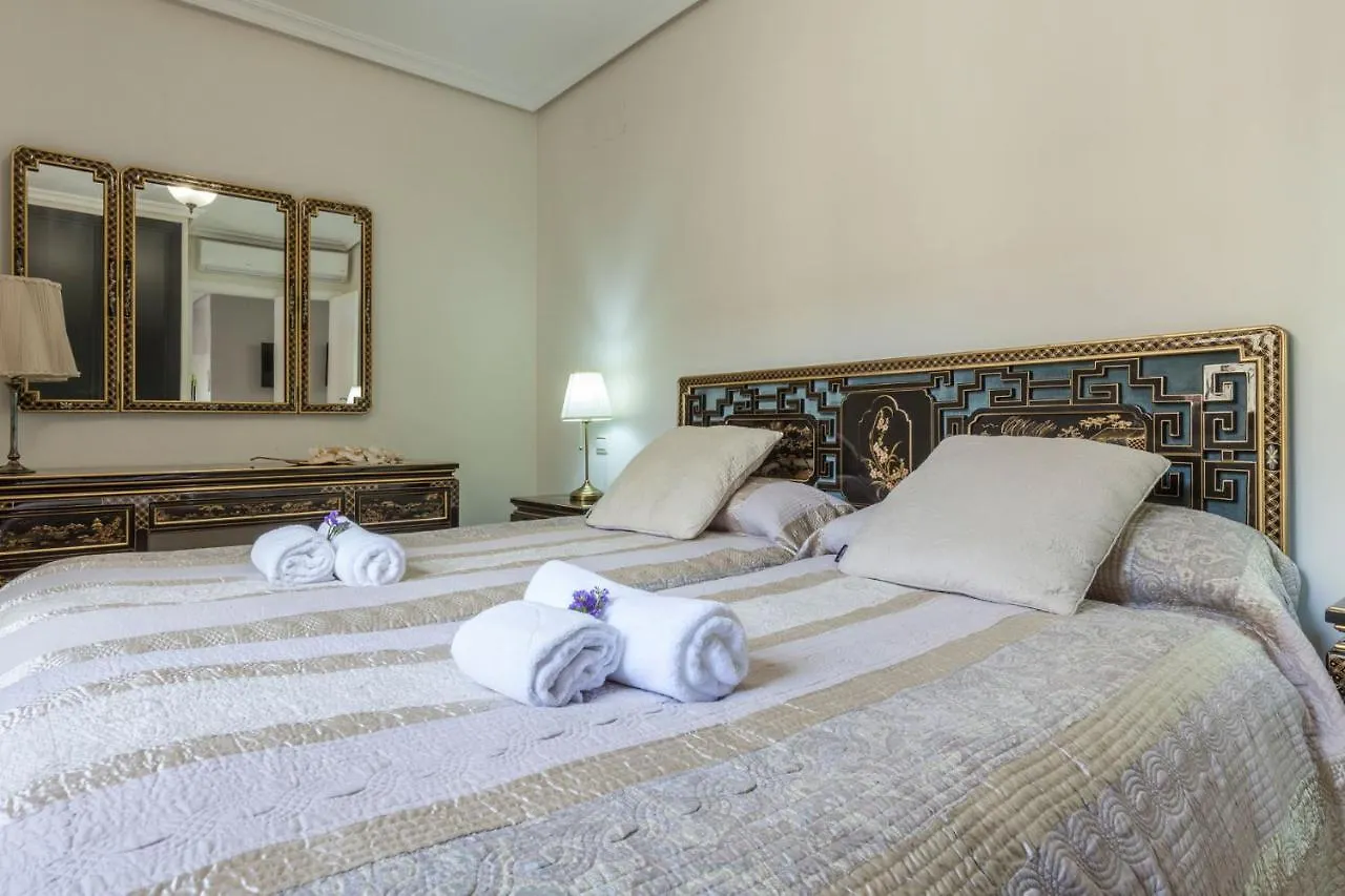 Apartamento Calle Sierpes Apartment Seville